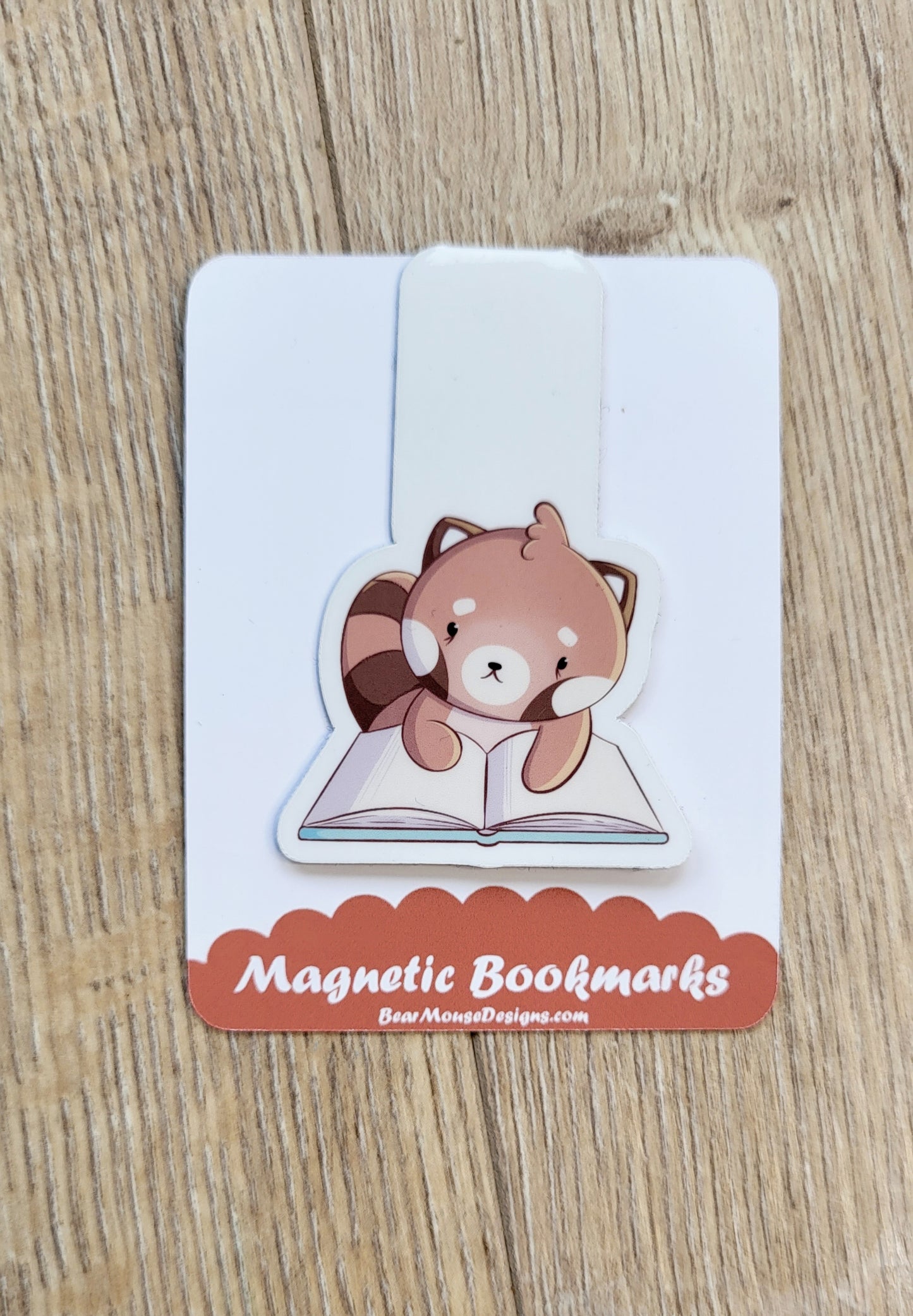 Red Panda Reading Magnetic bookmark